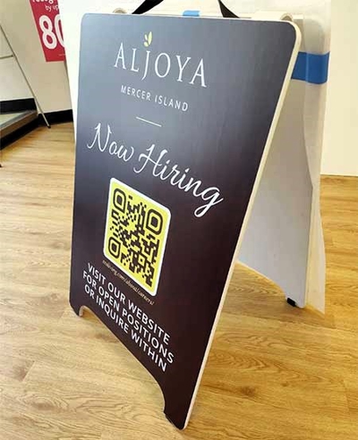 Custom sidewalk signs Photo